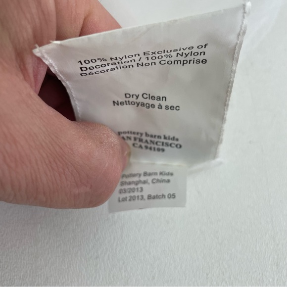 Pottery Barn Kids Classic Tulle Canopy - Picture 5 of 8